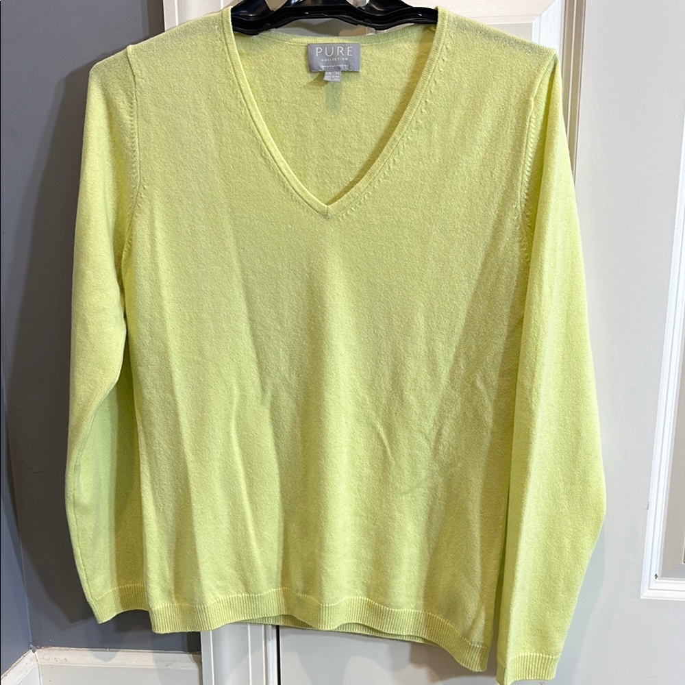 Pure collection Women's Yellow V-Neck cashmere Sweater size Medium